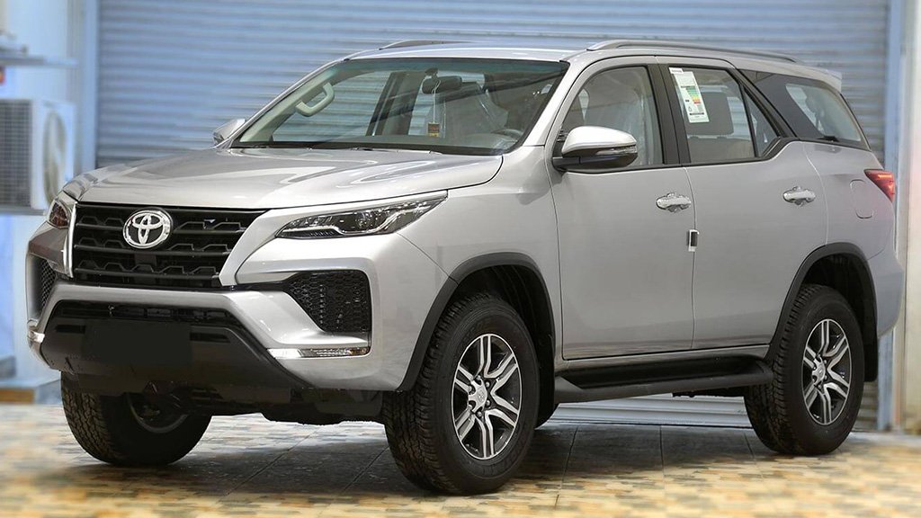 Toyota Fortuner 2022 2.7L Smart 4X2: Full Specs, Pricing, and Features for the US, Canada, and EU Markets 1 Toyota Fortuner
