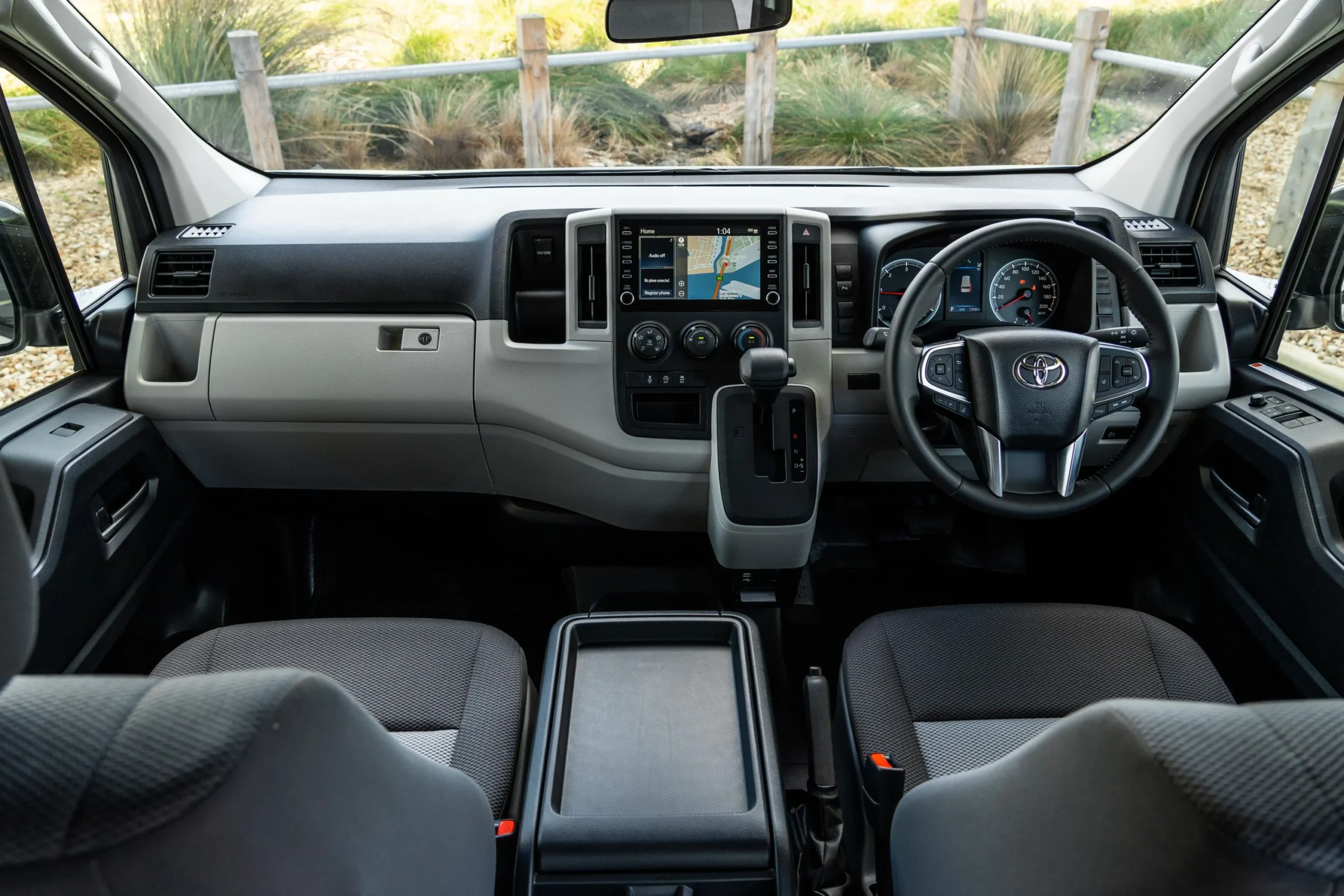 Toyota HiAce 2022 2.8L Commuter M/T: A Reliable Minibus for Commercial and Personal Use 1 Toyota HiAce