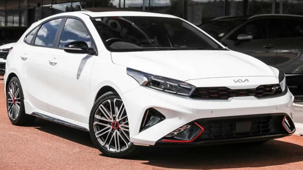 Learn all about the 2023 Kia Cerato key specs, top features, and buying advice. A full review covering performance, safety, and fuel efficiency