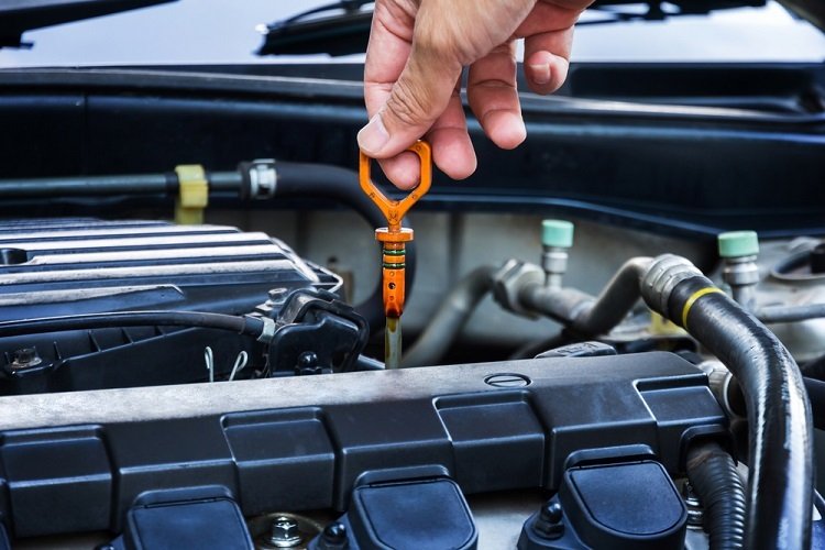 Learn how to check oil level in your car with 6 simple steps Ensure your engine runs smoothly by following this essential guide to proper engine oil measurement